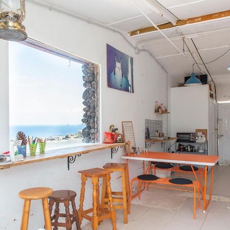 Basic En-Suite Bedroom By The Sea Guinea 외부 사진