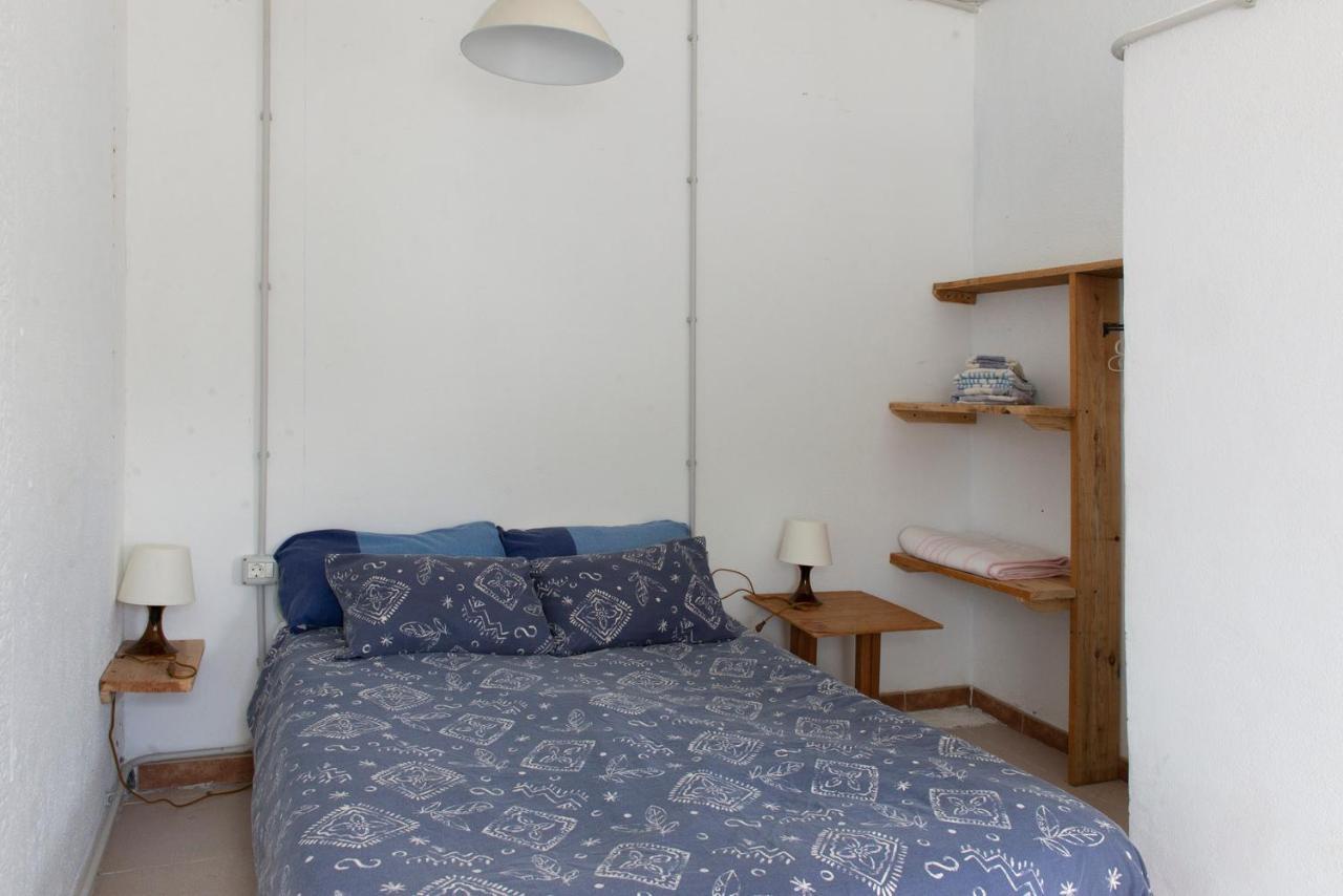 Basic En-Suite Bedroom By The Sea Guinea 외부 사진